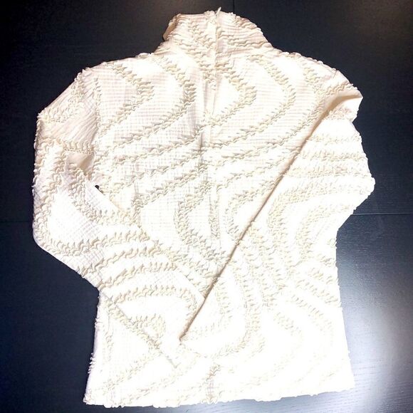 Baxis & Baxis Long Sleeve Zip-up Top with Cutout Design - Picture 8 of 11